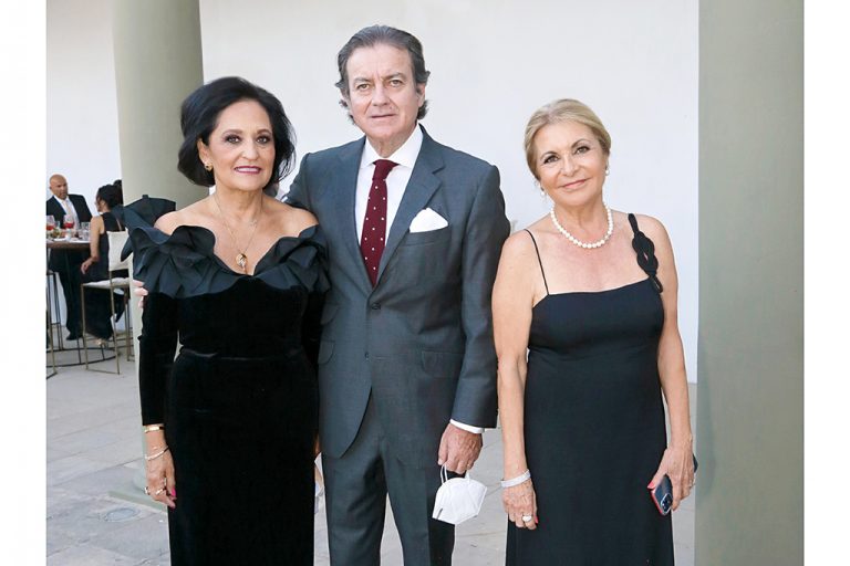 Fer de la Mora y Juan Carlos Vergara se casan en Guadalajara elnorte