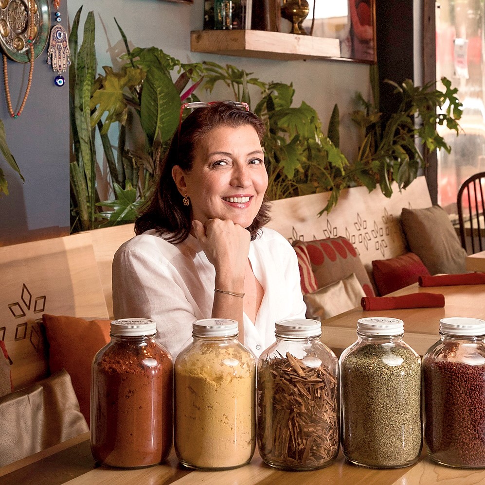 Chef Josefina Santacruz