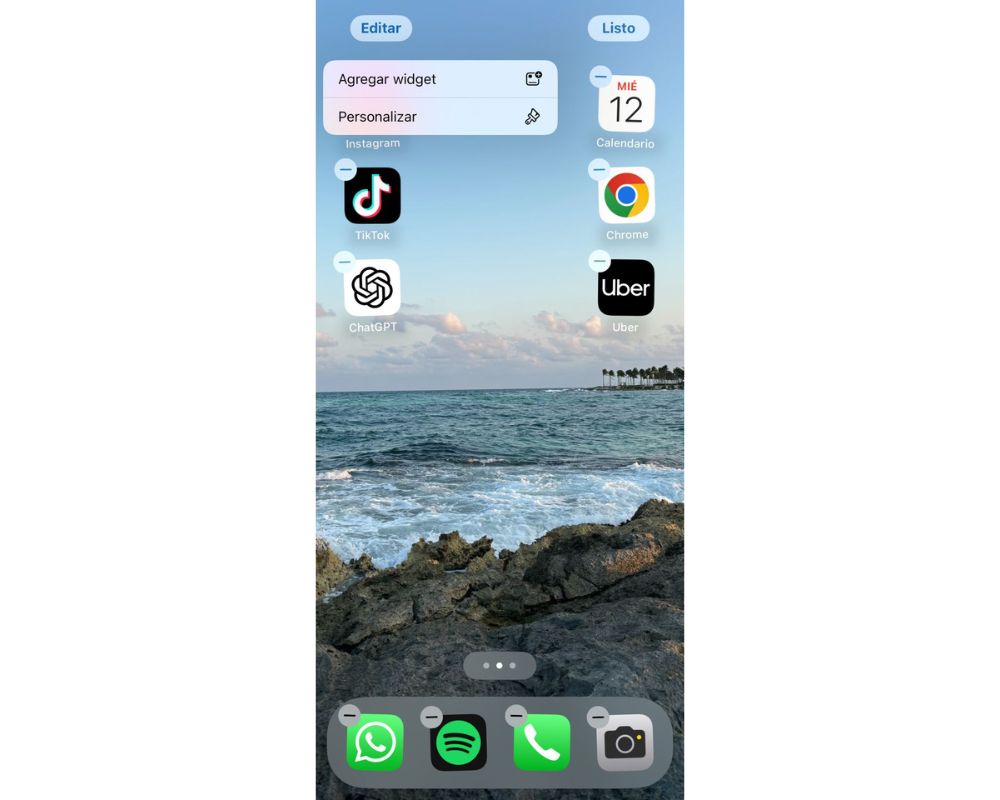 Al dejar apretado en cualquier lugar de la pantalla aparece el nuevo menú de Personalizar con un ícono de brocha.
