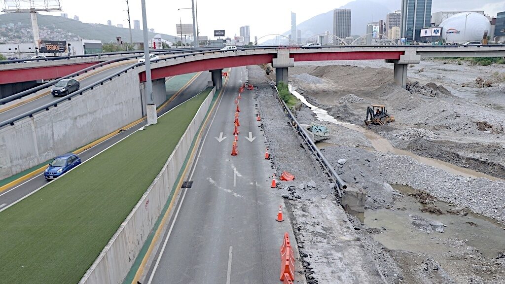 Autoridades evaluaron los daños en Constitución, donde 'Alberto' dejó huella en más de una decena de puntos.