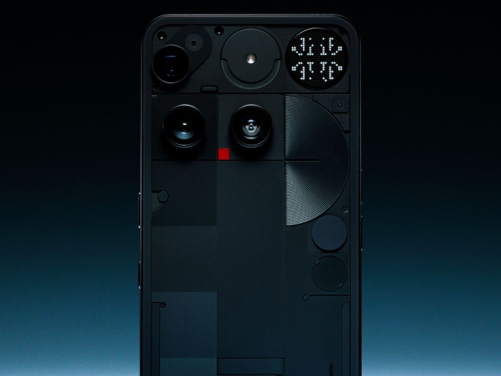El abordaje de IA en Phone (3) es más discreto respecto a su competencia. El propósito de Nothing es incentivar la creatividad de los usuarios con Essential Space.