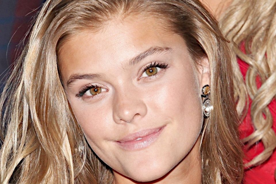 Nina Agdal, top model danesa con quien fue visto de 2016 a 2017.