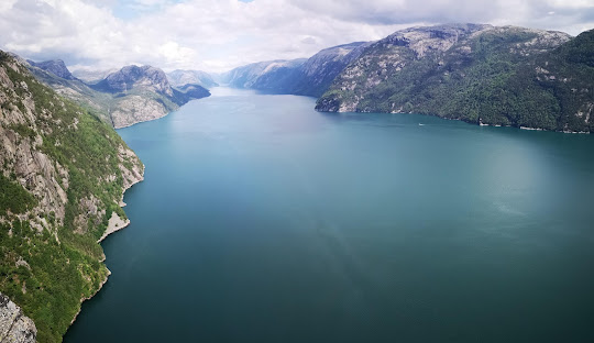 Fiordo de Lysefjord2